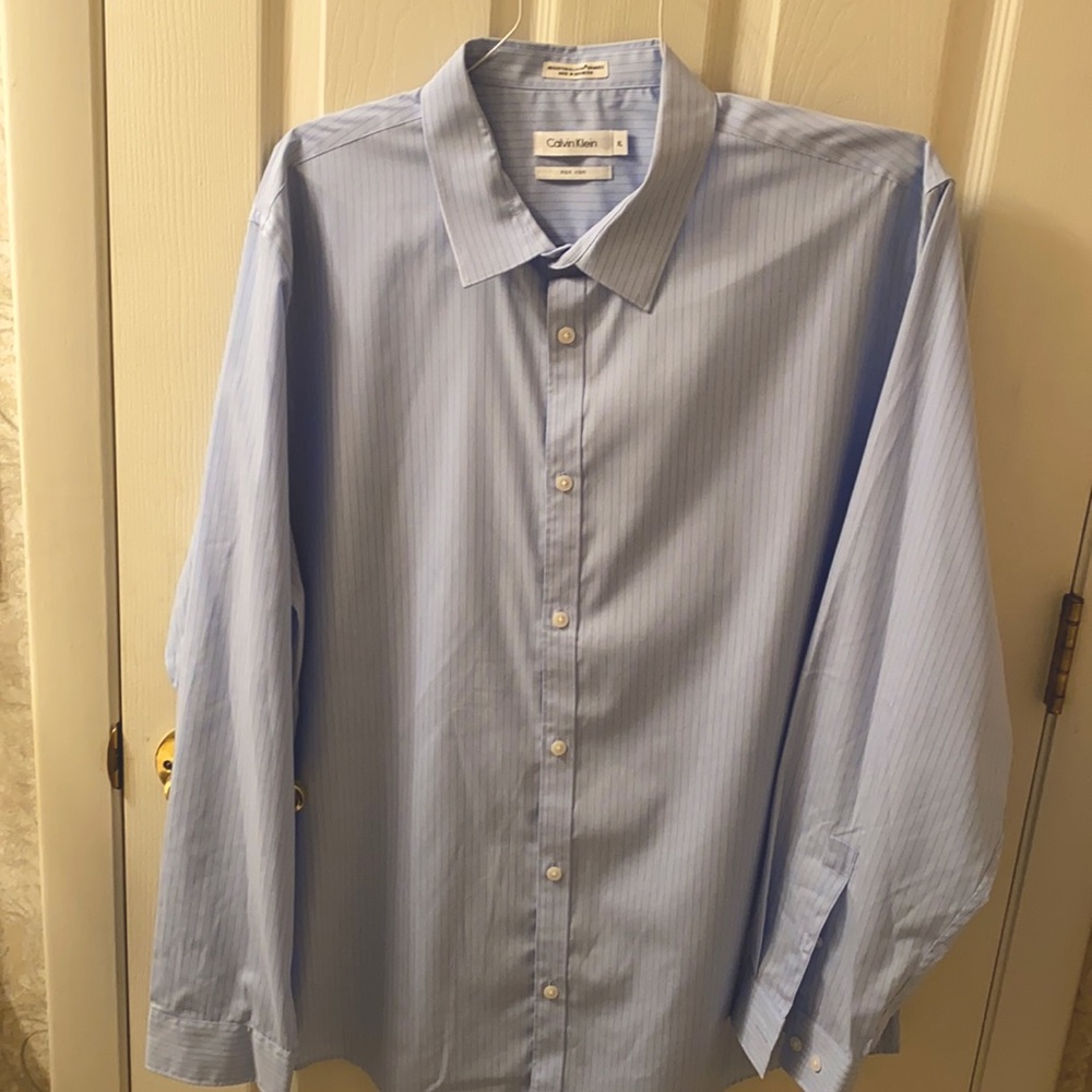 Calvin Klein Dress Shirt non-iron light blue XL
